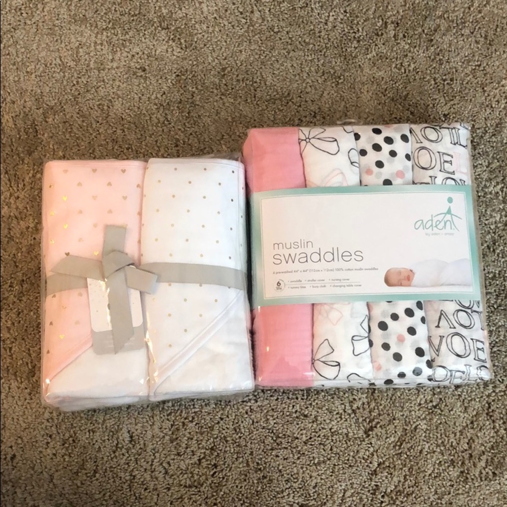 Swaddle Set and Hooded Bath towels NEVER OPENED